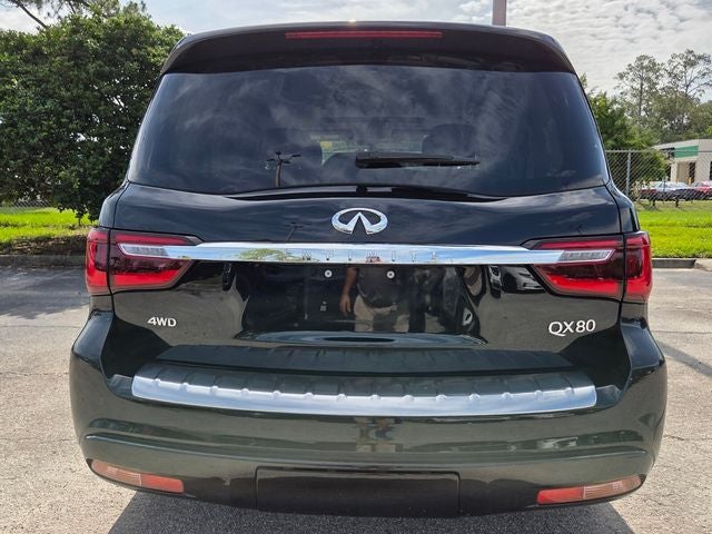 2024 INFINITI QX80 LUXE