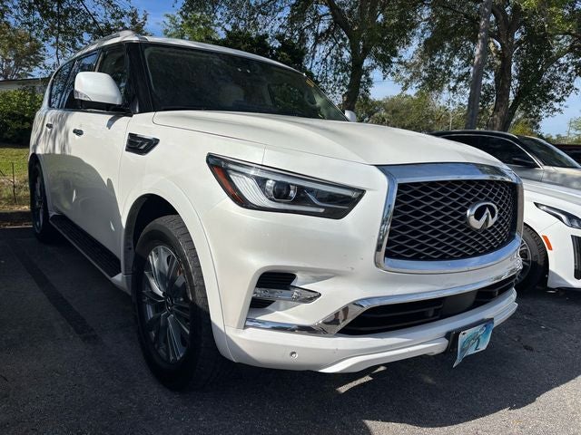 2022 INFINITI QX80 LUXE 4WD