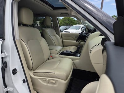 2023 INFINITI QX80 LUXE 4WD