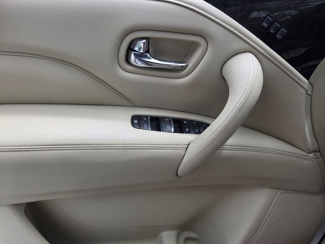 2023 INFINITI QX80 LUXE 4WD