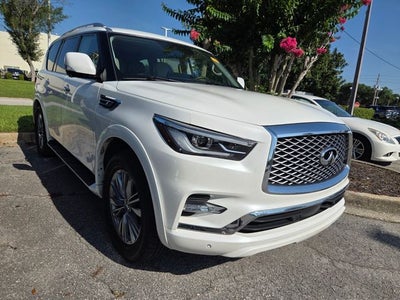 2023 INFINITI QX80 LUXE 4WD