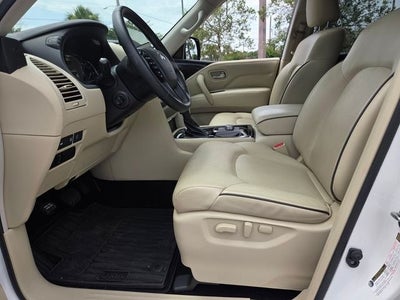 2023 INFINITI QX80 LUXE 4WD
