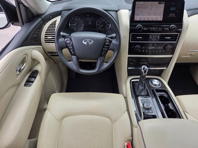 2023 INFINITI QX80 LUXE 4WD