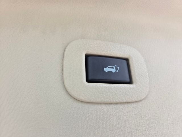 2023 INFINITI QX80 LUXE 4WD