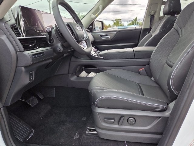 2027 INFINITI QX80 Luxe 2WD