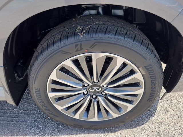 2027 INFINITI QX80 Luxe 2WD
