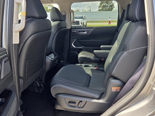 2027 INFINITI QX80 Luxe 2WD