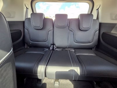 2027 INFINITI QX80 Luxe 2WD