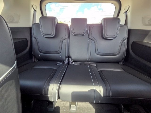 2027 INFINITI QX80 Luxe 2WD