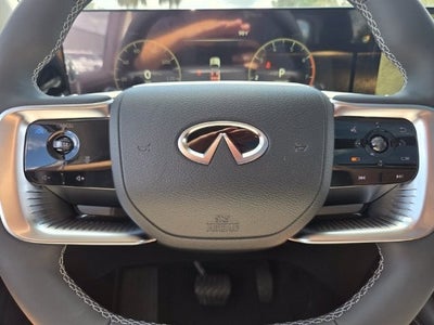 2027 INFINITI QX80 Luxe 2WD