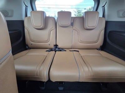 2027 INFINITI QX80 Luxe 2WD