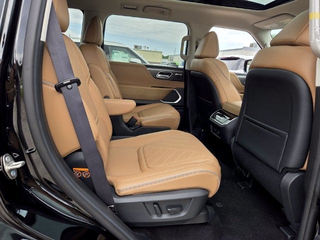 2027 INFINITI QX80 Luxe 2WD