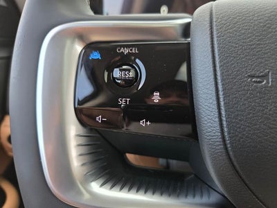 2027 INFINITI QX80 Luxe 2WD
