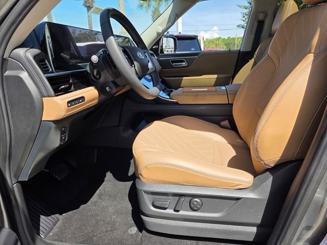 2027 INFINITI QX80 Luxe 2WD