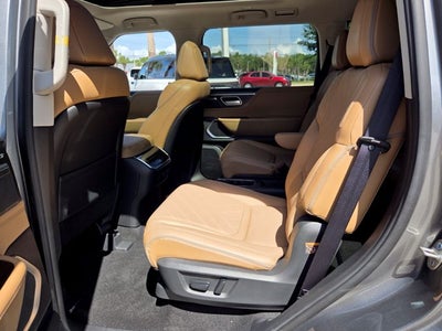 2027 INFINITI QX80 Luxe 2WD