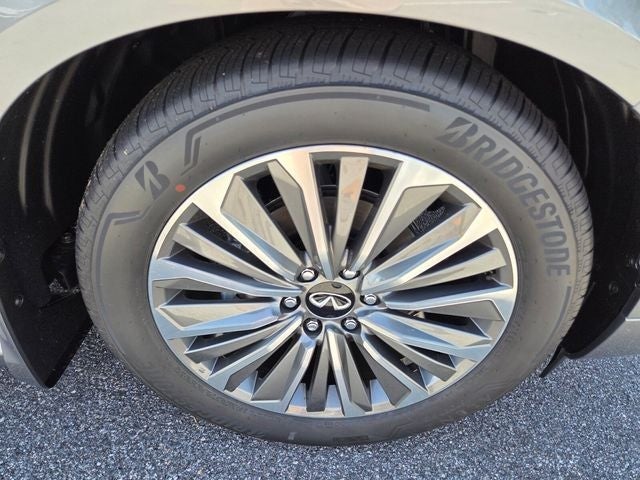 2027 INFINITI QX80 Luxe 2WD