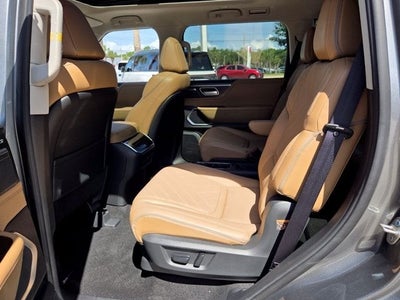 2027 INFINITI QX80 Luxe 2WD