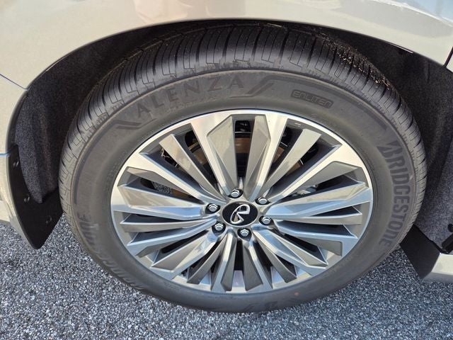 2027 INFINITI QX80 Luxe 2WD