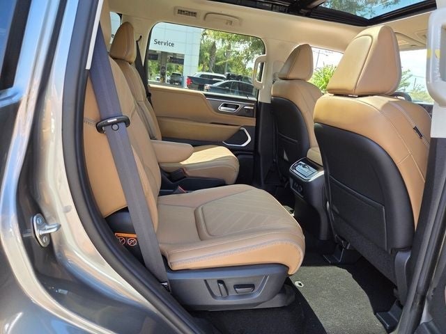 2027 INFINITI QX80 Luxe 2WD