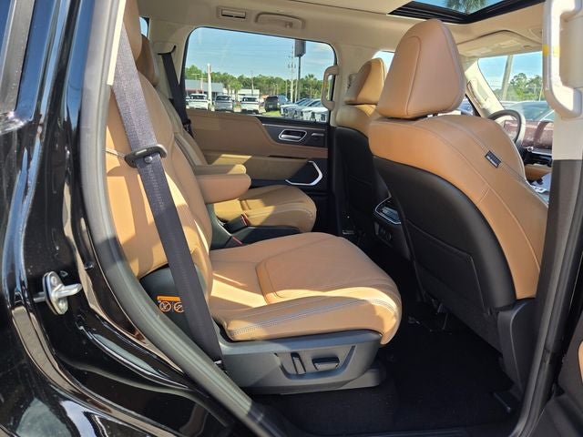 2027 INFINITI QX80 Luxe 2WD