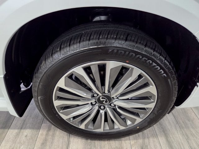 2027 INFINITI QX80 Luxe 2WD