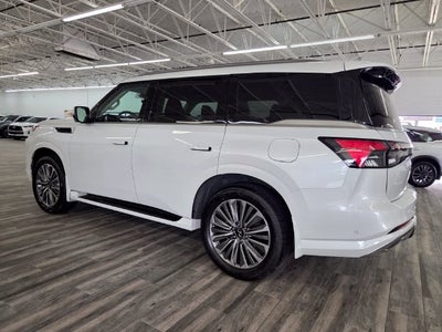2027 INFINITI QX80 Luxe 2WD
