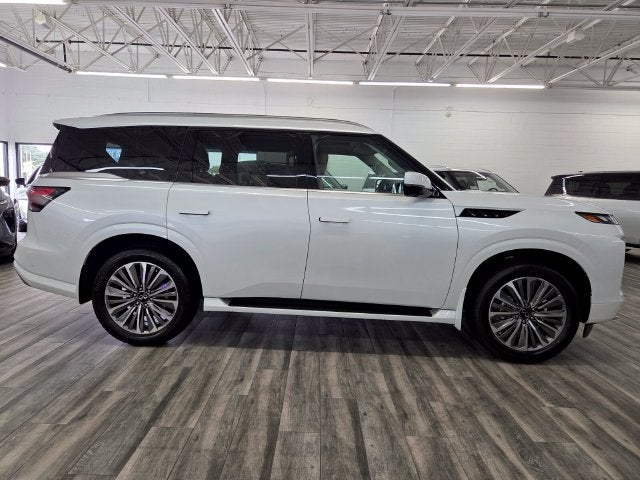 2027 INFINITI QX80 Luxe 2WD
