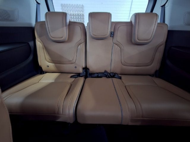 2027 INFINITI QX80 Luxe 2WD