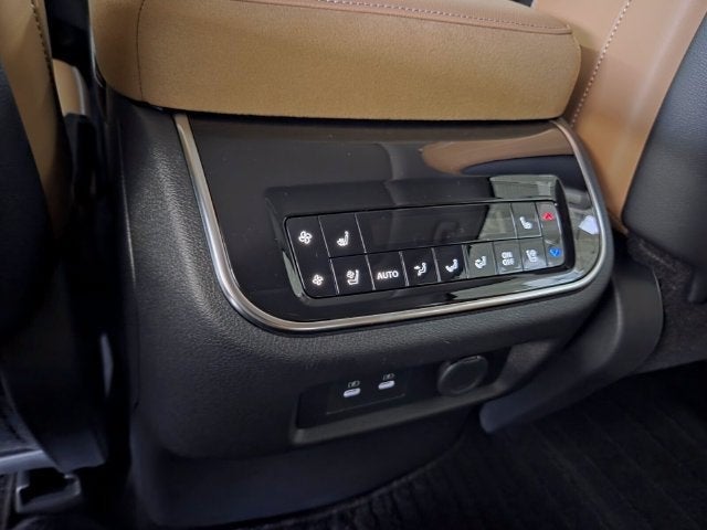 2027 INFINITI QX80 Luxe 2WD