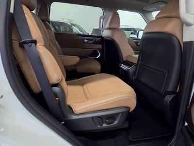 2027 INFINITI QX80 Luxe 2WD