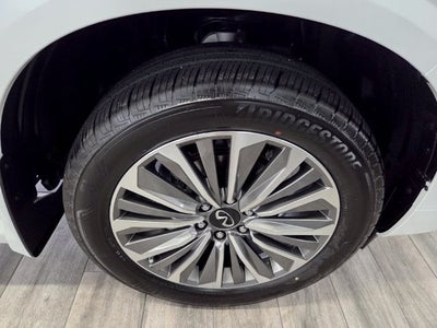 2027 INFINITI QX80 Luxe 2WD