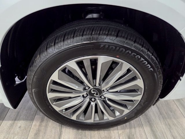 2027 INFINITI QX80 Luxe 2WD