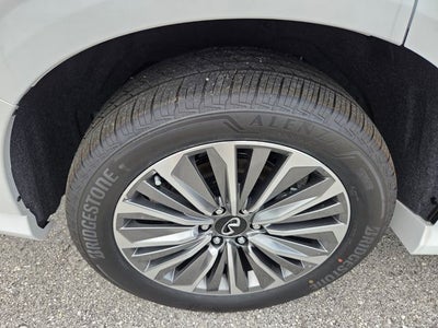 2027 INFINITI QX80 Luxe 2WD