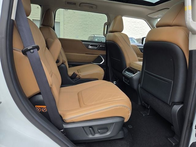 2027 INFINITI QX80 Luxe 2WD