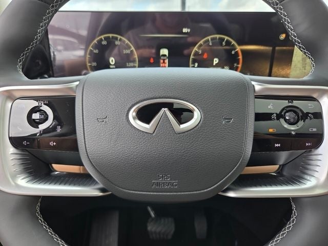 2027 INFINITI QX80 Luxe 2WD