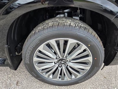 2027 INFINITI QX80 Luxe 2WD