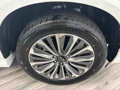 2027 INFINITI QX80 Luxe 2WD