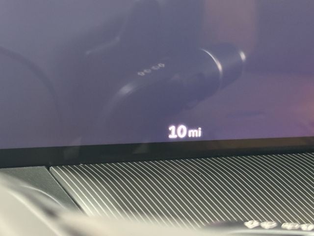 2027 INFINITI QX80 Luxe 2WD