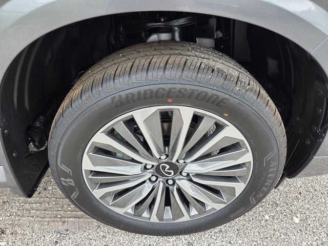 2027 INFINITI QX80 Luxe 2WD