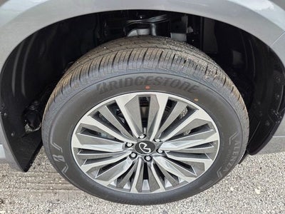 2027 INFINITI QX80 Luxe 2WD