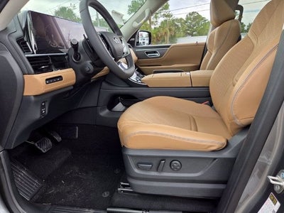 2027 INFINITI QX80 Luxe 2WD