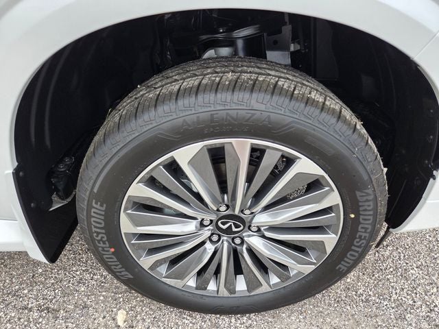 2027 INFINITI QX80 Luxe 4WD