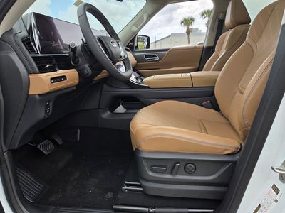 2027 INFINITI QX80 Luxe 4WD