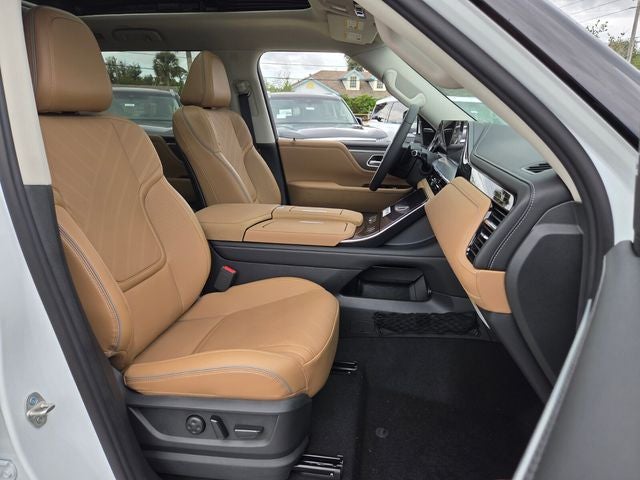 2027 INFINITI QX80 Luxe 4WD