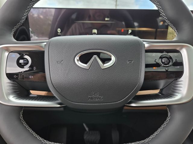 2027 INFINITI QX80 Luxe 4WD