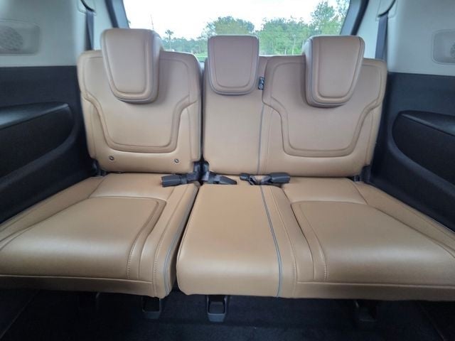 2027 INFINITI QX80 Luxe 4WD