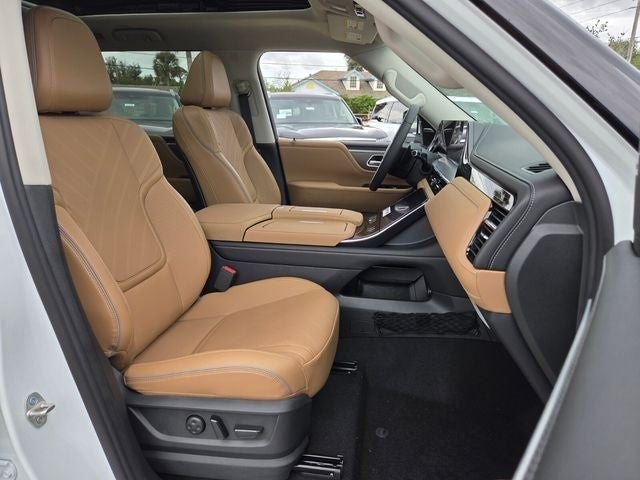 2027 INFINITI QX80 Luxe 4WD