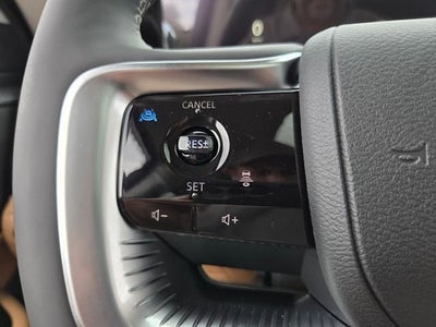 2027 INFINITI QX80 Luxe 4WD