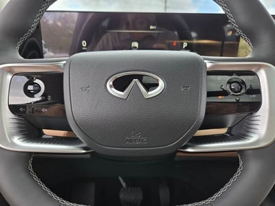 2027 INFINITI QX80 Luxe 4WD