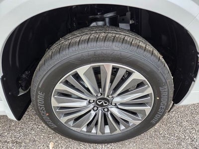 2027 INFINITI QX80 Luxe 4WD